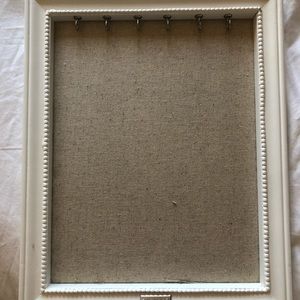 Necklace + Bracelet holder